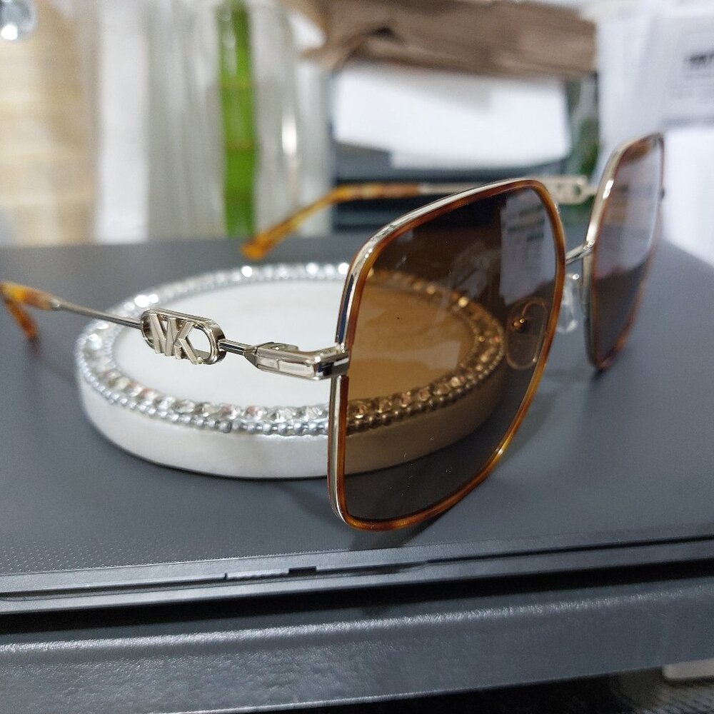 Michael Kors MK1127J Empire Butterfly Brown Gradient Ladies Coolest Sunglasses - Picture 8 of 11